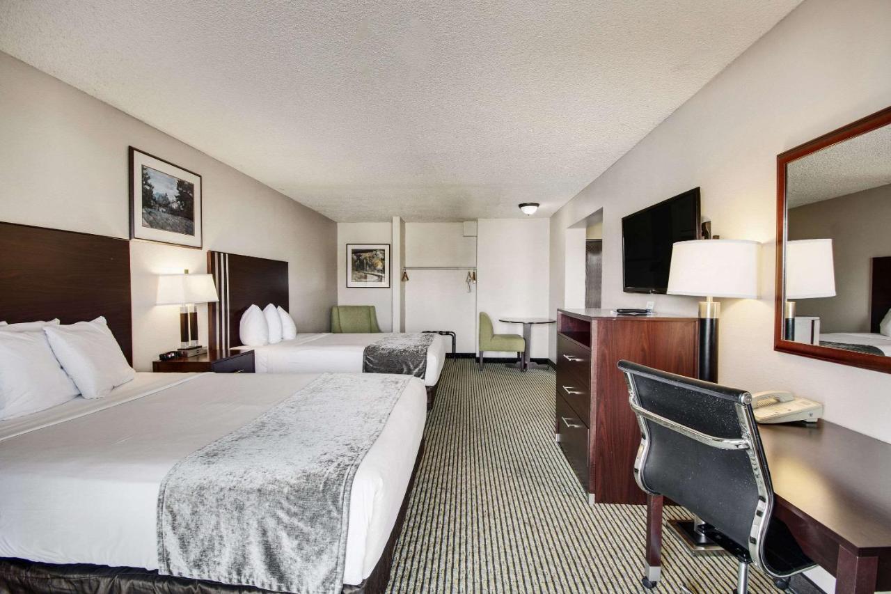 Rodeway Inn & Suites Portland - Jantzen Beach Экстерьер фото