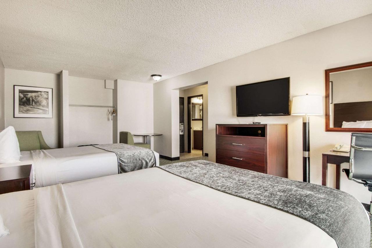Rodeway Inn & Suites Portland - Jantzen Beach Экстерьер фото