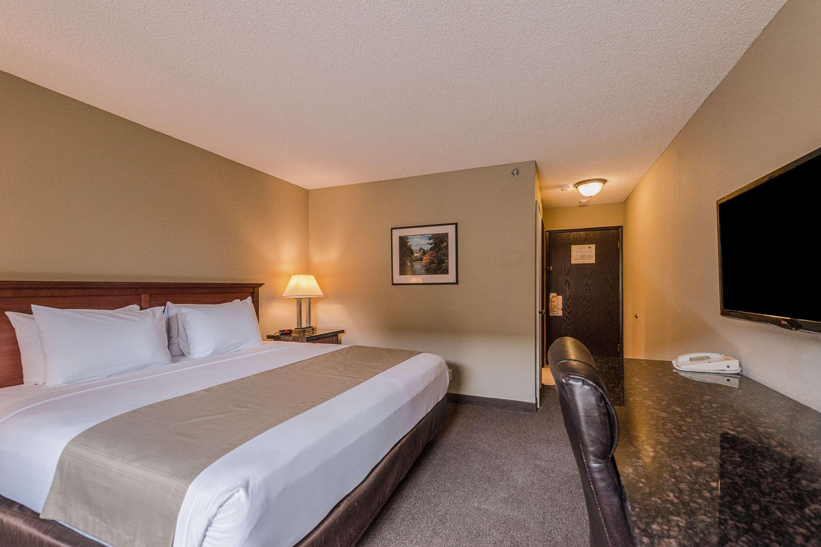 Rodeway Inn & Suites Portland - Jantzen Beach Экстерьер фото