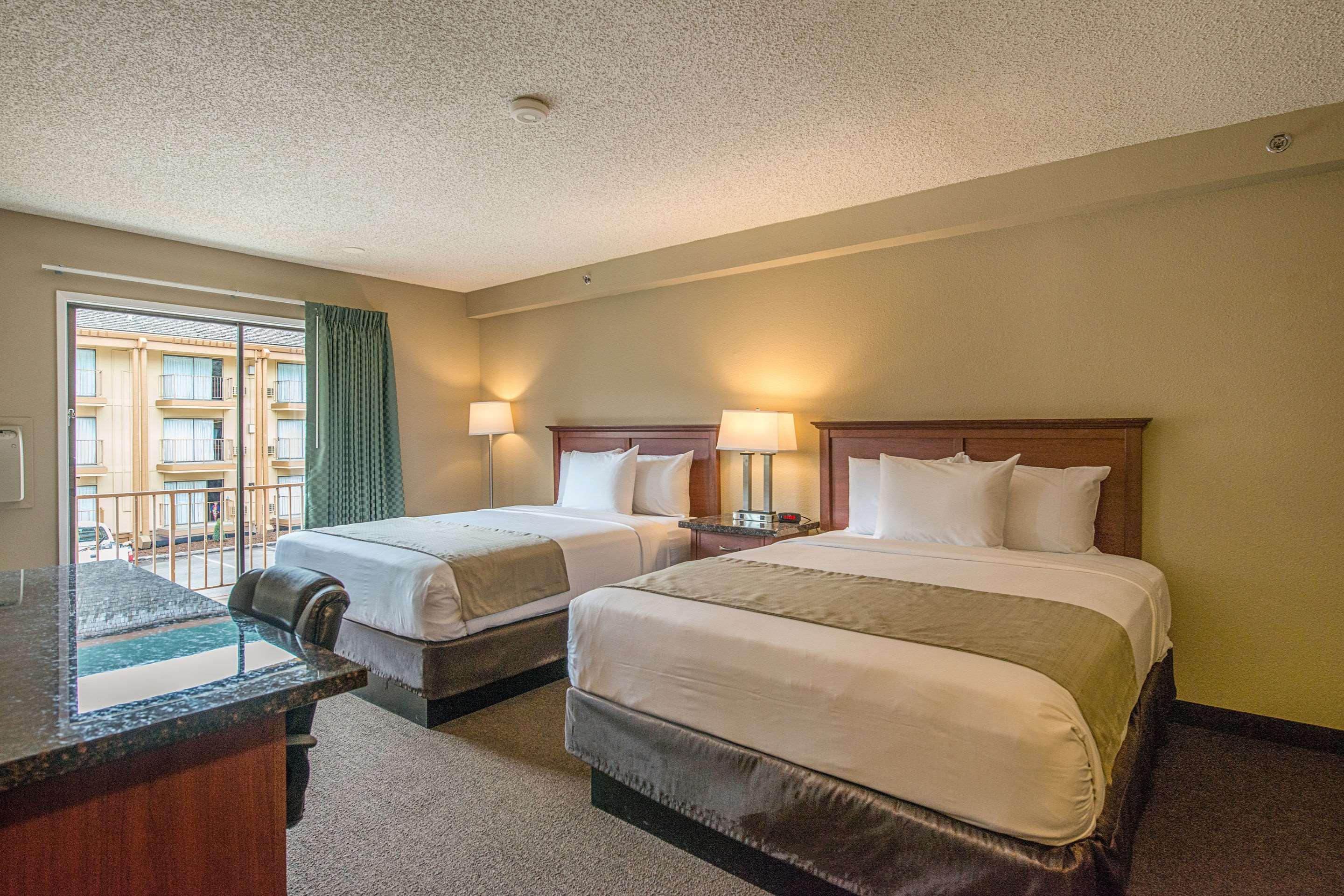 Rodeway Inn & Suites Portland - Jantzen Beach Экстерьер фото